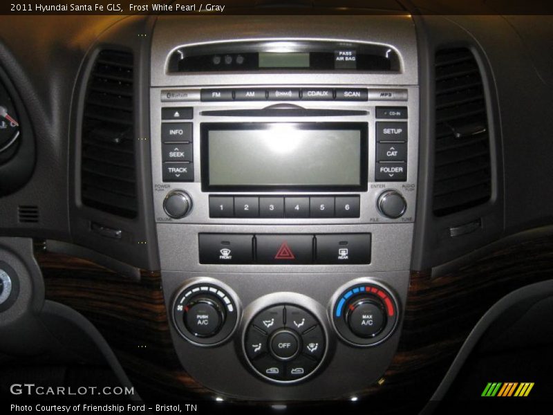 Controls of 2011 Santa Fe GLS