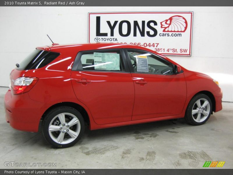 Radiant Red / Ash Gray 2010 Toyota Matrix S
