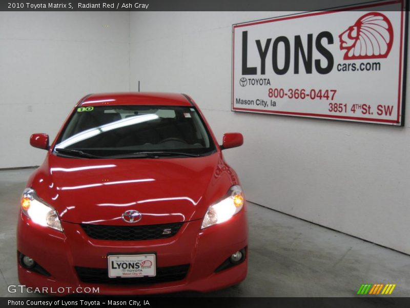 Radiant Red / Ash Gray 2010 Toyota Matrix S