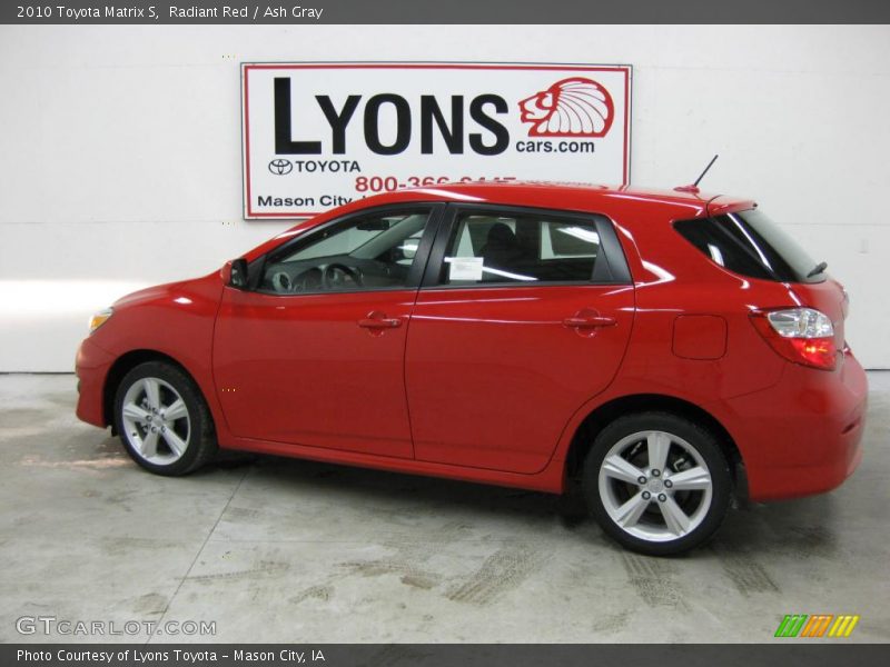 Radiant Red / Ash Gray 2010 Toyota Matrix S
