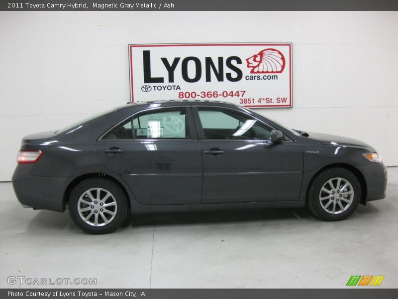 Magnetic Gray Metallic / Ash 2011 Toyota Camry Hybrid