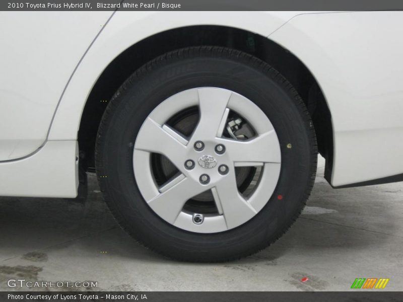 Blizzard White Pearl / Bisque 2010 Toyota Prius Hybrid IV