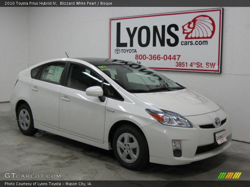Blizzard White Pearl / Bisque 2010 Toyota Prius Hybrid IV