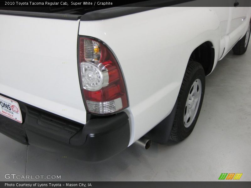 Super White / Graphite 2010 Toyota Tacoma Regular Cab