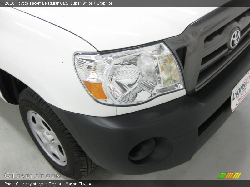 Super White / Graphite 2010 Toyota Tacoma Regular Cab