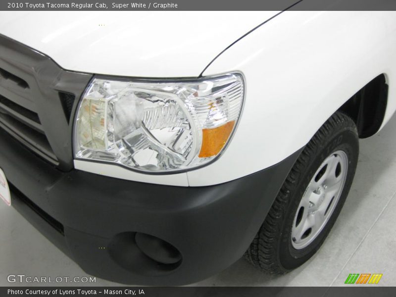 Super White / Graphite 2010 Toyota Tacoma Regular Cab