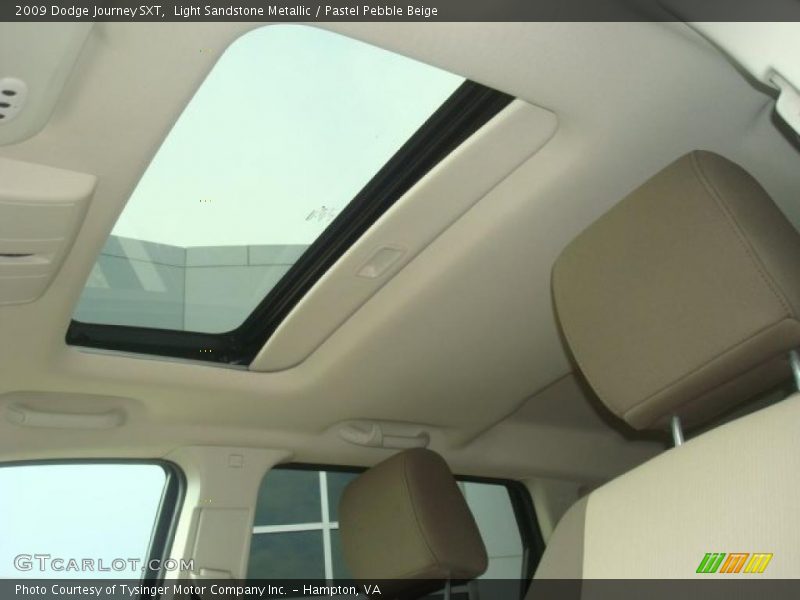 Light Sandstone Metallic / Pastel Pebble Beige 2009 Dodge Journey SXT