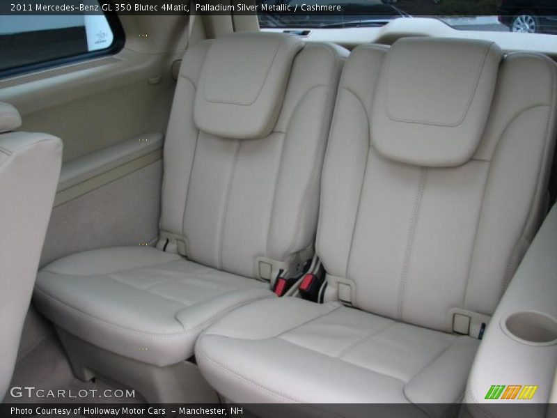  2011 GL 350 Blutec 4Matic Cashmere Interior