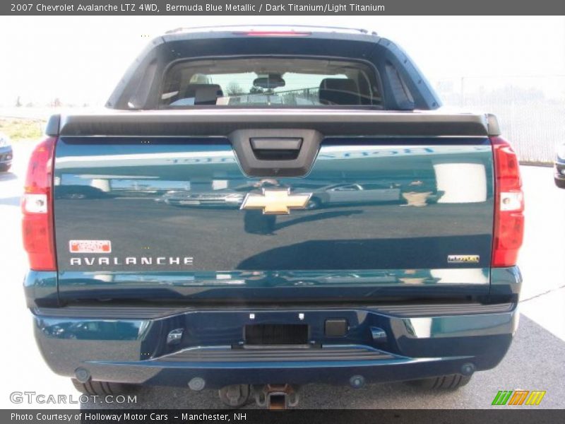Bermuda Blue Metallic / Dark Titanium/Light Titanium 2007 Chevrolet Avalanche LTZ 4WD