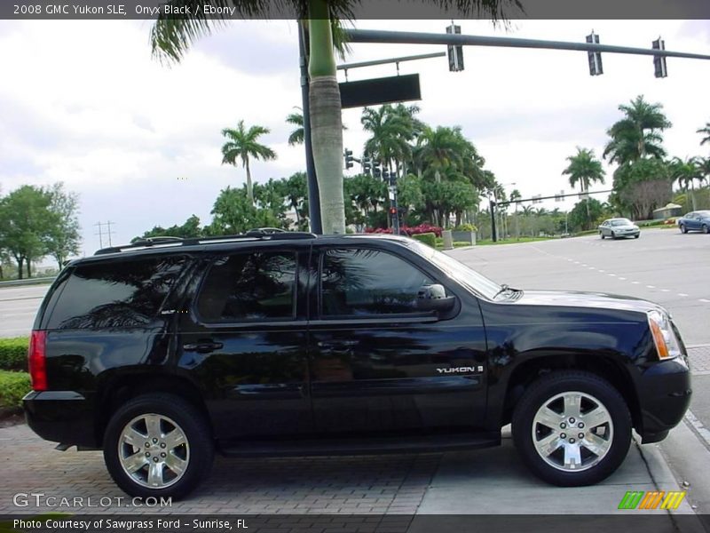 Onyx Black / Ebony 2008 GMC Yukon SLE