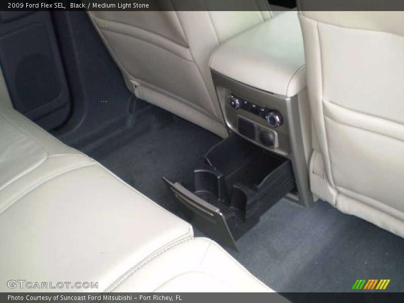 Black / Medium Light Stone 2009 Ford Flex SEL