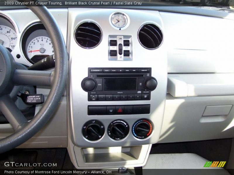 Brilliant Black Crystal Pearl / Pastel Slate Gray 2009 Chrysler PT Cruiser Touring