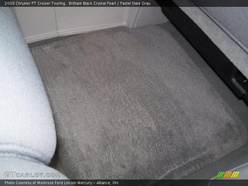 Brilliant Black Crystal Pearl / Pastel Slate Gray 2009 Chrysler PT Cruiser Touring