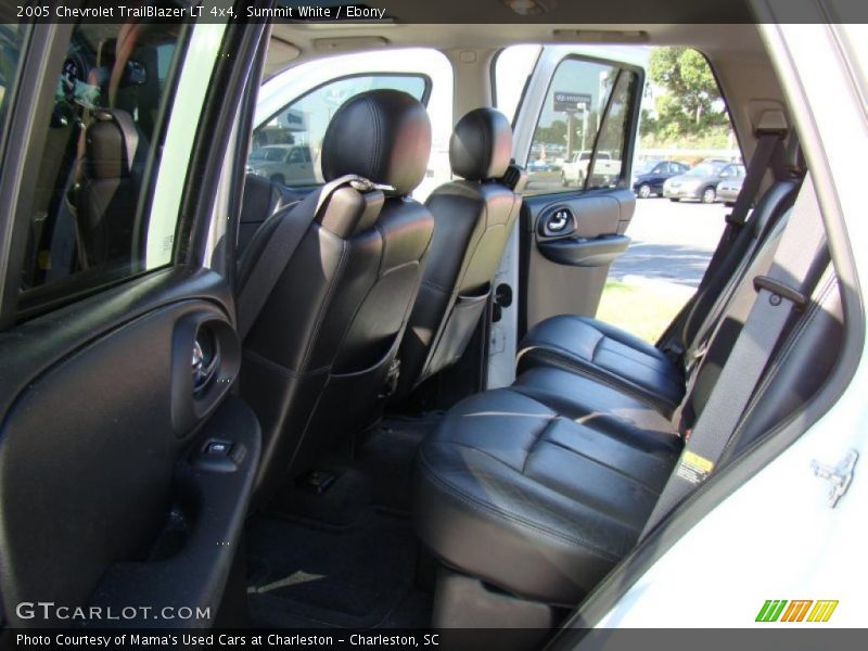 Summit White / Ebony 2005 Chevrolet TrailBlazer LT 4x4