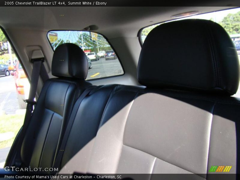 Summit White / Ebony 2005 Chevrolet TrailBlazer LT 4x4