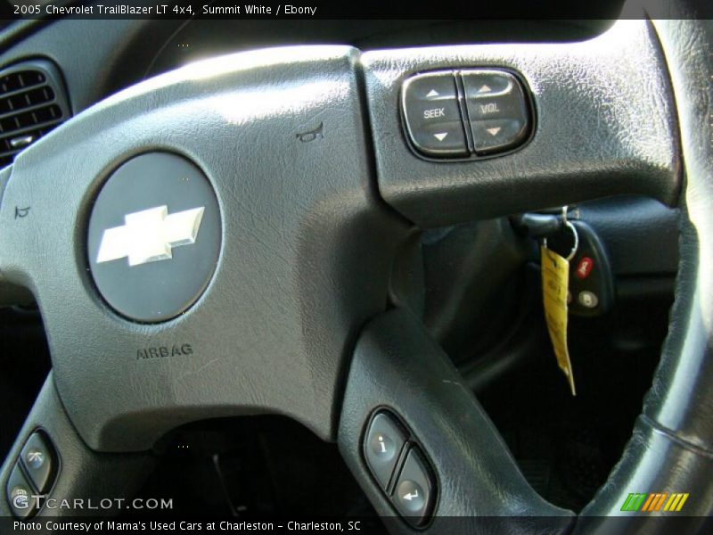 Summit White / Ebony 2005 Chevrolet TrailBlazer LT 4x4