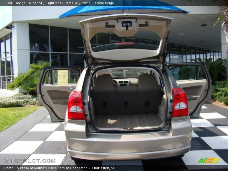 Light Khaki Metallic / Pastel Pebble Beige 2008 Dodge Caliber SE
