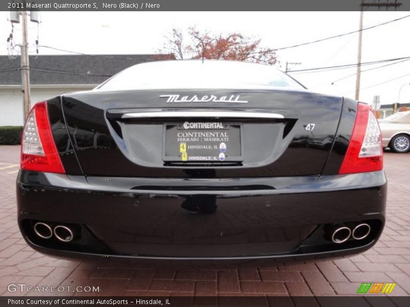 Nero (Black) / Nero 2011 Maserati Quattroporte S