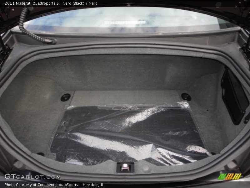  2011 Quattroporte S Trunk