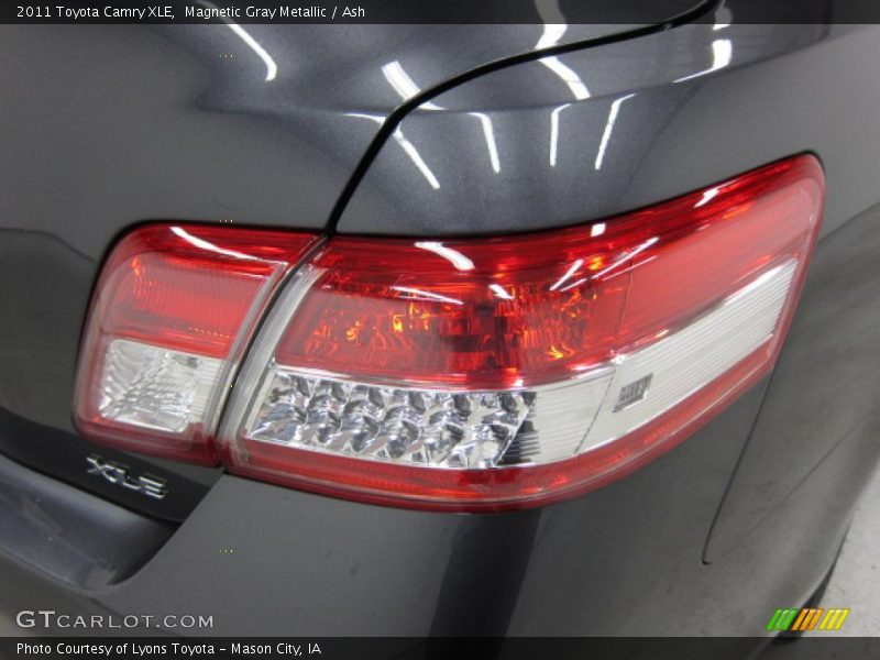 Magnetic Gray Metallic / Ash 2011 Toyota Camry XLE