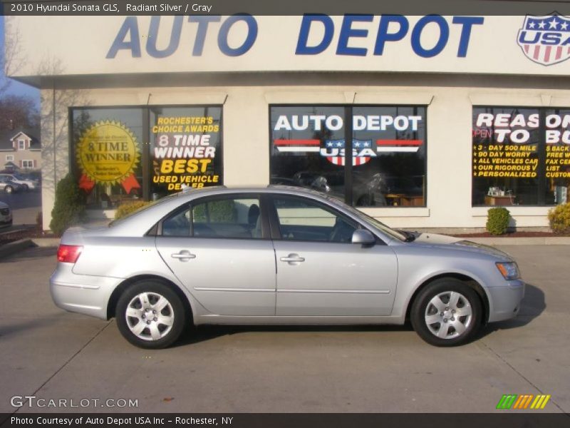Radiant Silver / Gray 2010 Hyundai Sonata GLS