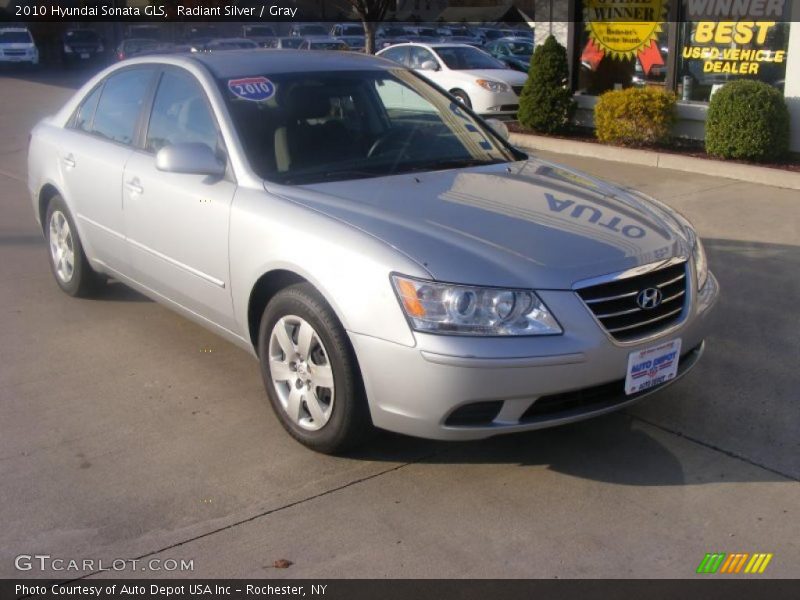 Radiant Silver / Gray 2010 Hyundai Sonata GLS