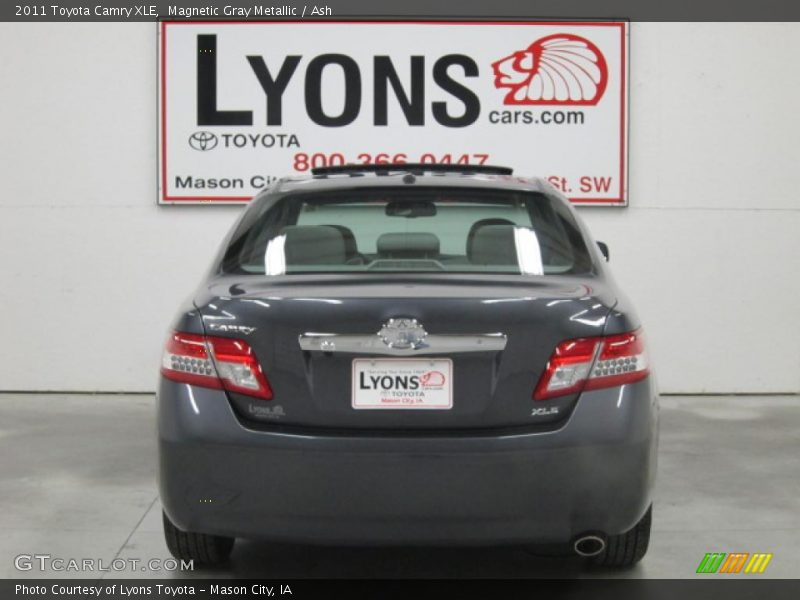Magnetic Gray Metallic / Ash 2011 Toyota Camry XLE