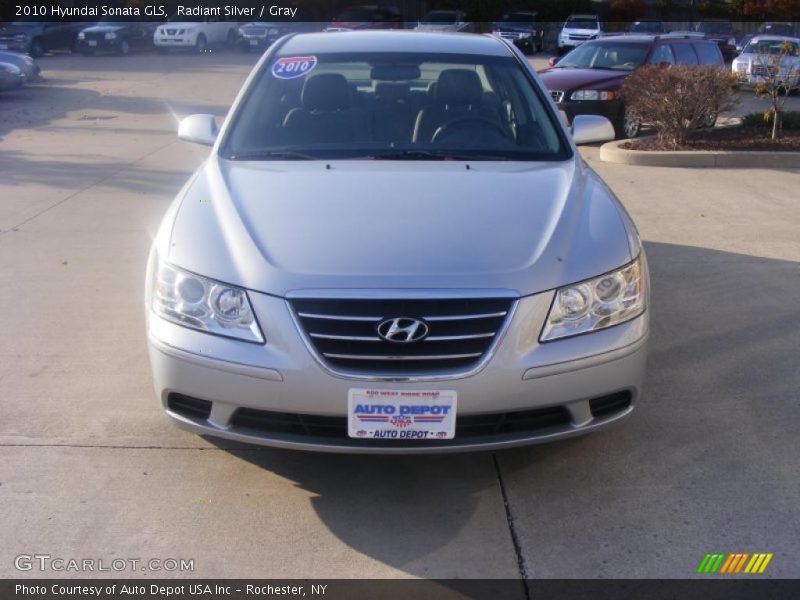 Radiant Silver / Gray 2010 Hyundai Sonata GLS