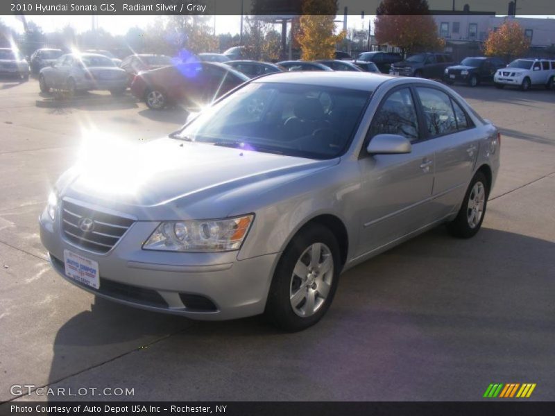 Radiant Silver / Gray 2010 Hyundai Sonata GLS