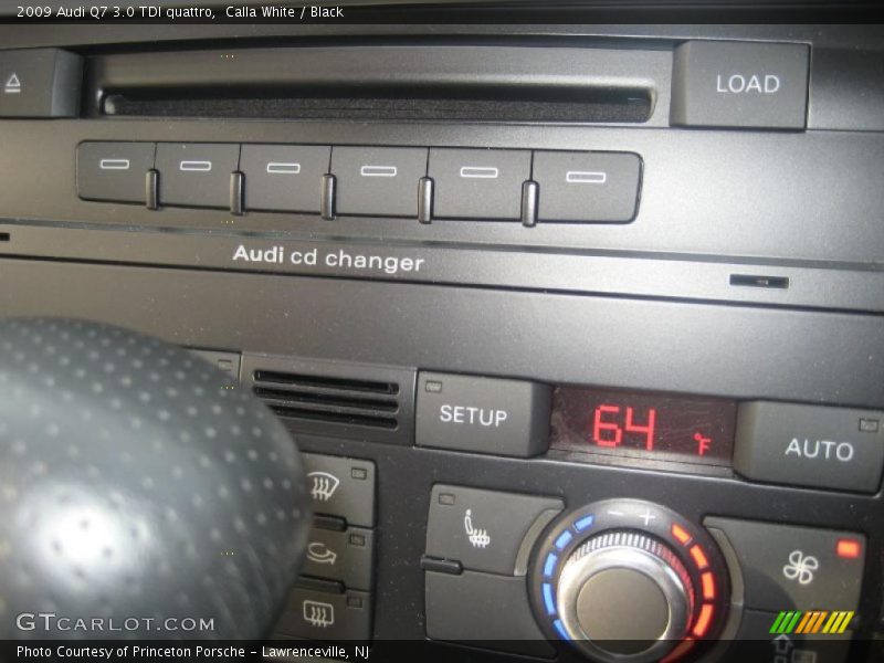 Calla White / Black 2009 Audi Q7 3.0 TDI quattro