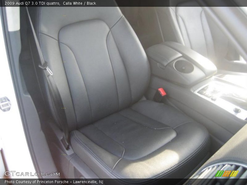 Calla White / Black 2009 Audi Q7 3.0 TDI quattro