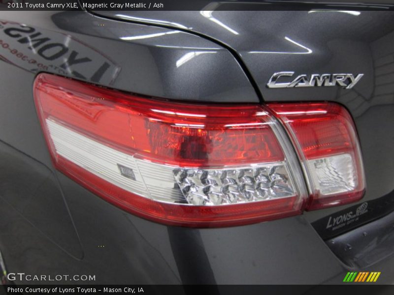 Magnetic Gray Metallic / Ash 2011 Toyota Camry XLE