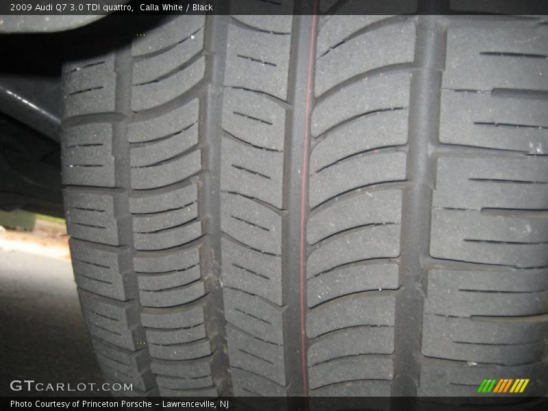 Calla White / Black 2009 Audi Q7 3.0 TDI quattro