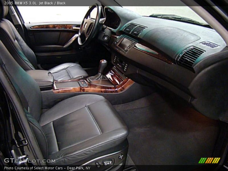 Jet Black / Black 2005 BMW X5 3.0i