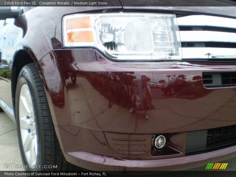 Cinnamon Metallic / Medium Light Stone 2009 Ford Flex SE