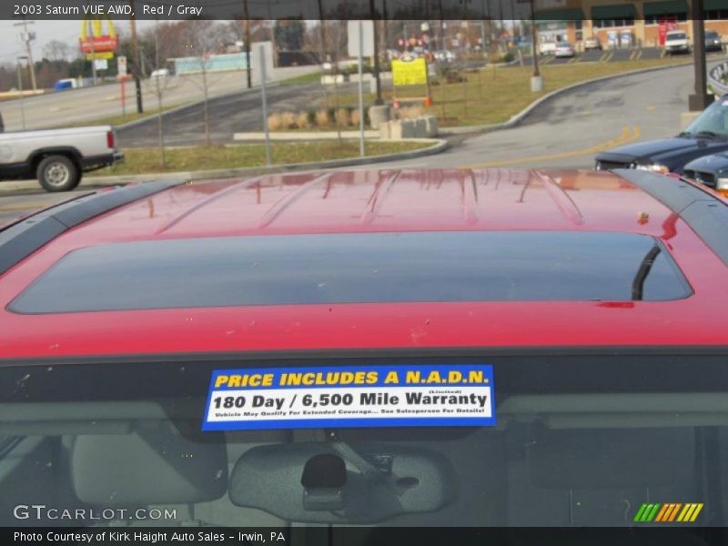 Red / Gray 2003 Saturn VUE AWD