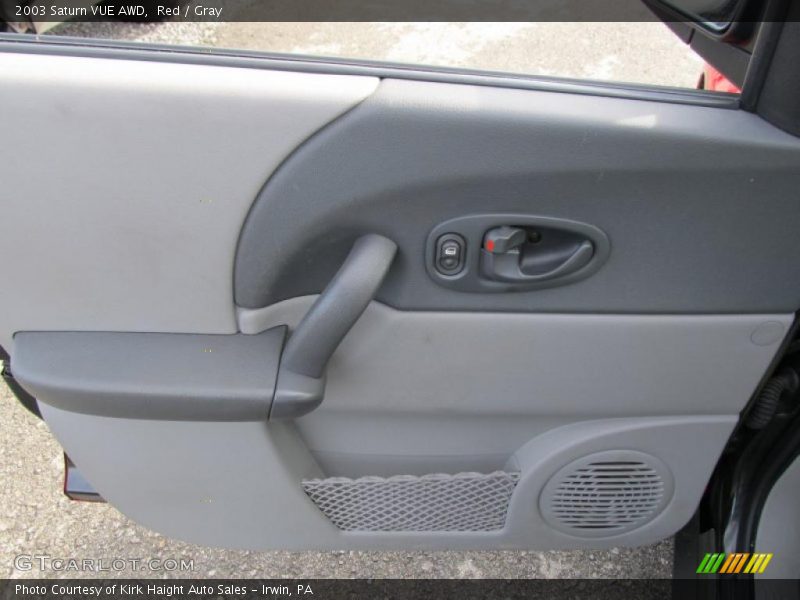 Red / Gray 2003 Saturn VUE AWD