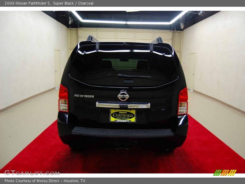 Super Black / Charcoal 2009 Nissan Pathfinder S