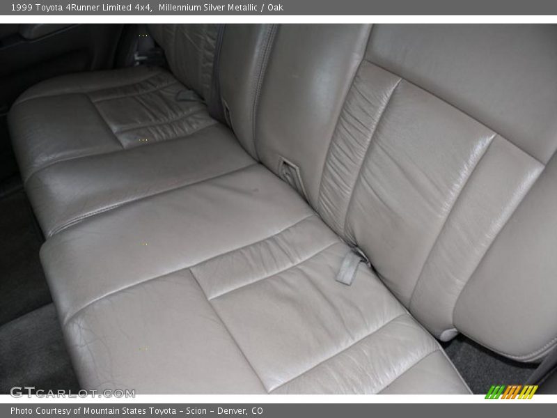 Millennium Silver Metallic / Oak 1999 Toyota 4Runner Limited 4x4