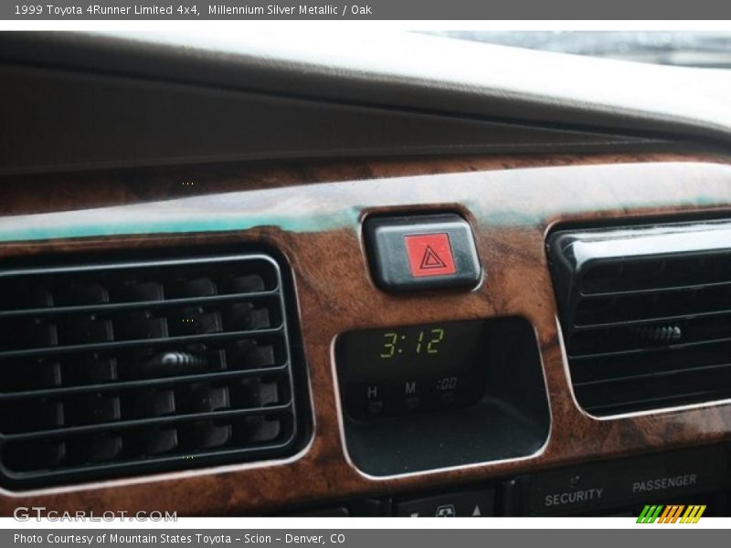 Millennium Silver Metallic / Oak 1999 Toyota 4Runner Limited 4x4
