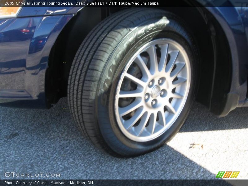Deep Blue Pearl / Dark Taupe/Medium Taupe 2005 Chrysler Sebring Touring Sedan