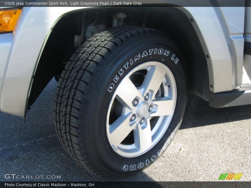 Light Graystone Pearl / Dark Slate Gray 2008 Jeep Commander Sport 4x4