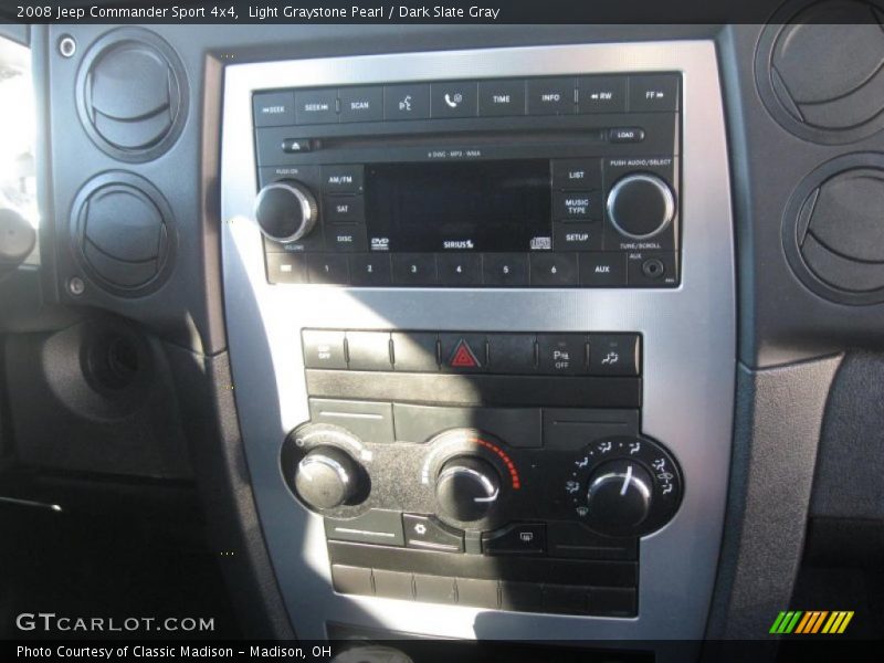 Light Graystone Pearl / Dark Slate Gray 2008 Jeep Commander Sport 4x4