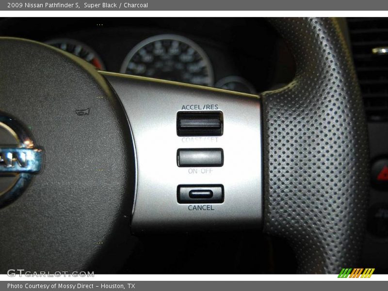 Super Black / Charcoal 2009 Nissan Pathfinder S