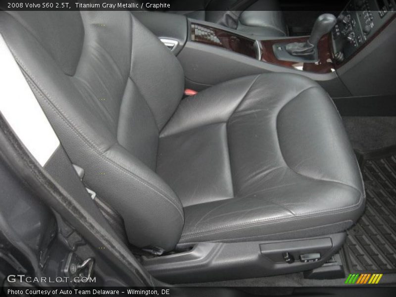 Titanium Gray Metallic / Graphite 2008 Volvo S60 2.5T