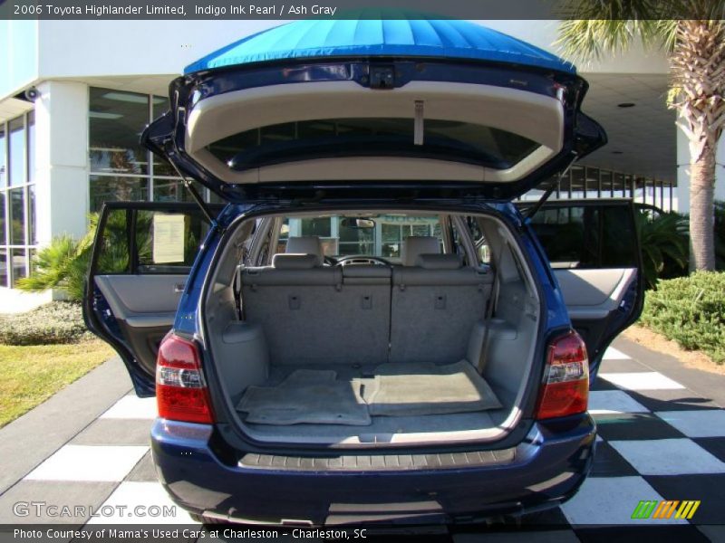 Indigo Ink Pearl / Ash Gray 2006 Toyota Highlander Limited