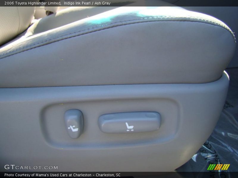 Indigo Ink Pearl / Ash Gray 2006 Toyota Highlander Limited