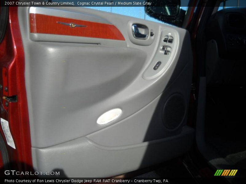 Cognac Crystal Pearl / Medium Slate Gray 2007 Chrysler Town & Country Limited