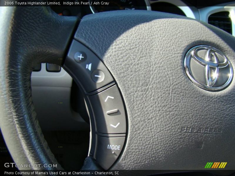 Indigo Ink Pearl / Ash Gray 2006 Toyota Highlander Limited