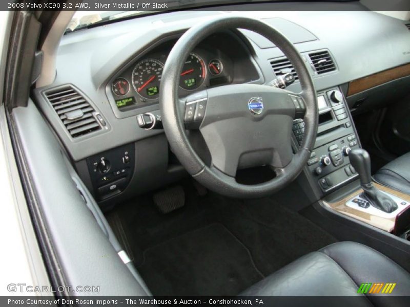 Silver Metallic / Off Black 2008 Volvo XC90 3.2 AWD